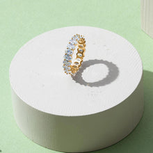 Load image into Gallery viewer, Oval Wide Zirconia Ring
