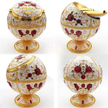 Load image into Gallery viewer, Vintage Portable Cigar Ashtray with Lid