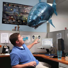 Load image into Gallery viewer, Remote Control Flying Shark