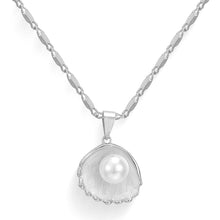 Load image into Gallery viewer, Vintage Mermaid Pearl Shell Necklace
