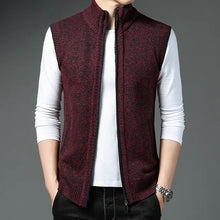 Load image into Gallery viewer, Men's Fleece Vest