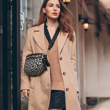 Load image into Gallery viewer, Fashionable and versatile large capacity crossbody shell bag