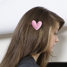 Load image into Gallery viewer, Velvet Heart Snap Clips