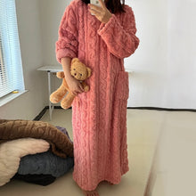 Load image into Gallery viewer, Winter Coral Velvet Loungewear for Home