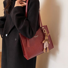 Load image into Gallery viewer, Women's Minimalist Zipper Tote Bag