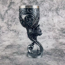 Load image into Gallery viewer, 3D carved vintage Champagne Glass