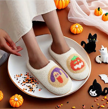 Load image into Gallery viewer, Halloween Cartoon Pattern Plush Slippers