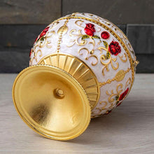 Load image into Gallery viewer, Vintage Portable Cigar Ashtray with Lid