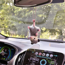 Load image into Gallery viewer, Forsalg>>Opossum Bilpynt