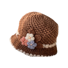 Load image into Gallery viewer, French Thicken Women's Flowers Knitted Woolen Hat