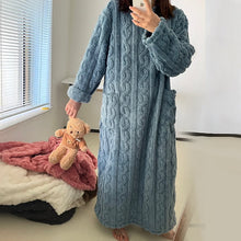 Load image into Gallery viewer, Winter Coral Velvet Loungewear for Home