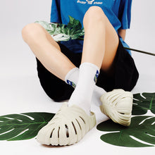 Load image into Gallery viewer, Comfortable Turtle Back Leaf Shoes