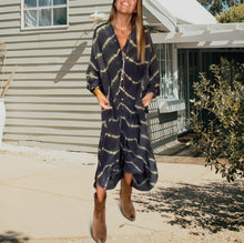 Load image into Gallery viewer, Stripe Long Sleeves Dress