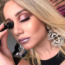 Load image into Gallery viewer, Lazy Eyeshadow Stamp Crease Makeup Draw Tool