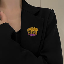 Load image into Gallery viewer, Limited Edition War Horse Remembered Brooch