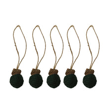 Load image into Gallery viewer, Wool Felt Acorn Ornaments