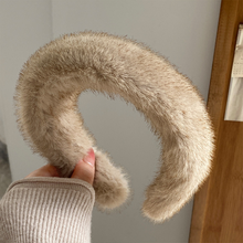 Load image into Gallery viewer, Warm Faux Mink Plush Headband