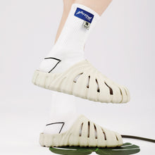 Load image into Gallery viewer, Comfortable Turtle Back Leaf Shoes