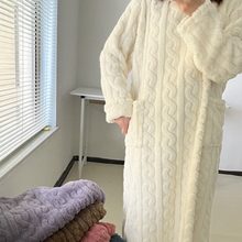 Load image into Gallery viewer, Winter Coral Velvet Home Clothes