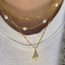 Load image into Gallery viewer, Vintage Mermaid Pearl Shell Necklace