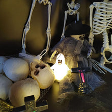 Load image into Gallery viewer, 2024 Carrying little ghost Nightlight👻