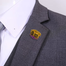 Load image into Gallery viewer, Limited Edition War Horse Remembered Brooch
