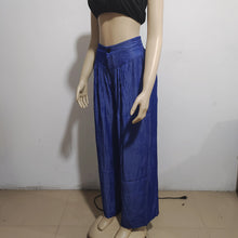 Load image into Gallery viewer, Wide-leg High-waisted Jeans