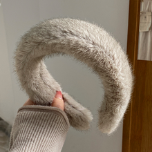 Load image into Gallery viewer, Warm Faux Mink Plush Headband