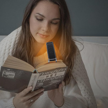 Load image into Gallery viewer, Portable Clip-on LED Reading Light