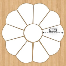 Load image into Gallery viewer, Dresden Piecing Template
