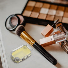 Load image into Gallery viewer, Mini Suitcase Eyelashes Case