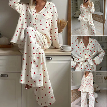 Load image into Gallery viewer, Heart Print Pyjamas Set