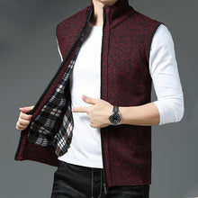 Load image into Gallery viewer, Men's Fleece Vest