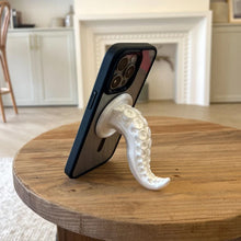 Load image into Gallery viewer, Octopus Claw Magnetic Bracket