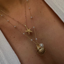 Load image into Gallery viewer, Vintage Mermaid Pearl Shell Necklace