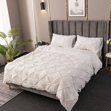 Load image into Gallery viewer, Soft &amp; Breathable Bedding Set