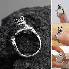 Load image into Gallery viewer, Adjustable Hugging Feline Ring