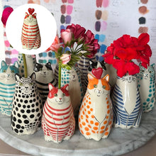 Load image into Gallery viewer, Polka Dot Cat Vase