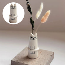 Load image into Gallery viewer, Cat Tiny Vase