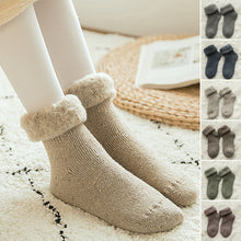 Load image into Gallery viewer, Women Warm And Cozy Winter Sleeping Socks