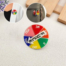 Load image into Gallery viewer, Spinner Magnet Brosje