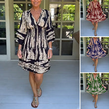 Load image into Gallery viewer, V neck three quarter sleeve dress