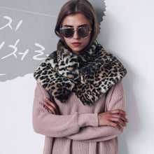 Load image into Gallery viewer, Warm Faux Fur Scarf