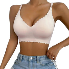 Load image into Gallery viewer, Women's Solid Scallop Trim Wireless Push Up Bra