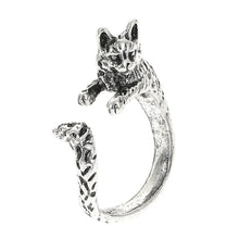 Load image into Gallery viewer, Adjustable Hugging Feline Ring