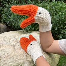 Load image into Gallery viewer, Funny Crochet Goose Mittens