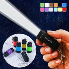 Load image into Gallery viewer, USB oppladbar mini nøkkelring lys
