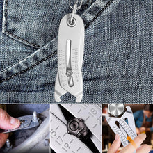 Load image into Gallery viewer, Thread Size Checker Keychain