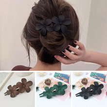 Load image into Gallery viewer, Vintage Floral Hair Clip for Women