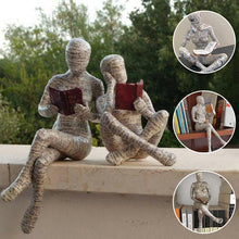Load image into Gallery viewer, Resin Ornament Håndverk i form av en lærd